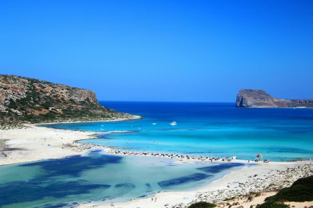 Visiting Crete in August? Discover practical local tips for enjoying the island during peak season.